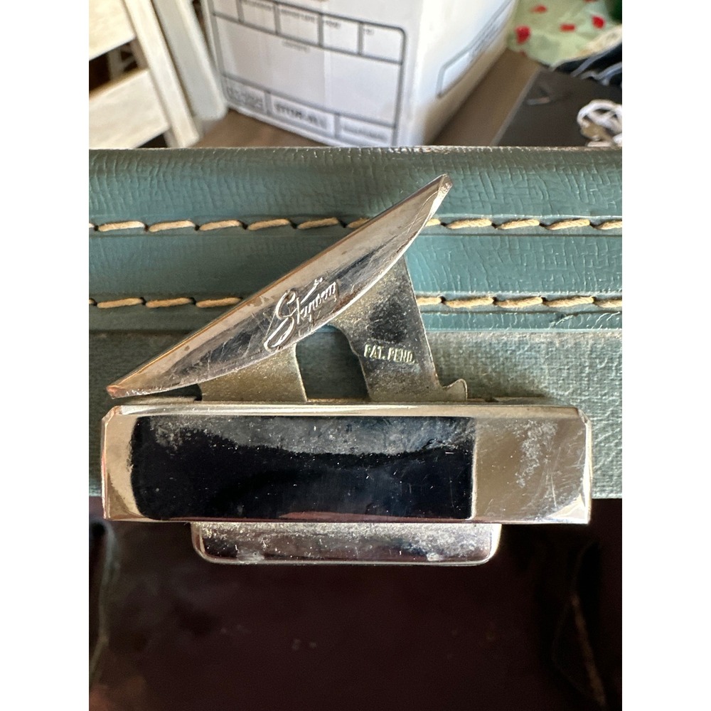 Mid-Century Skyway Train Case with Original Key Slate Blue Makeup Vanity Box - Picture 5 of 15